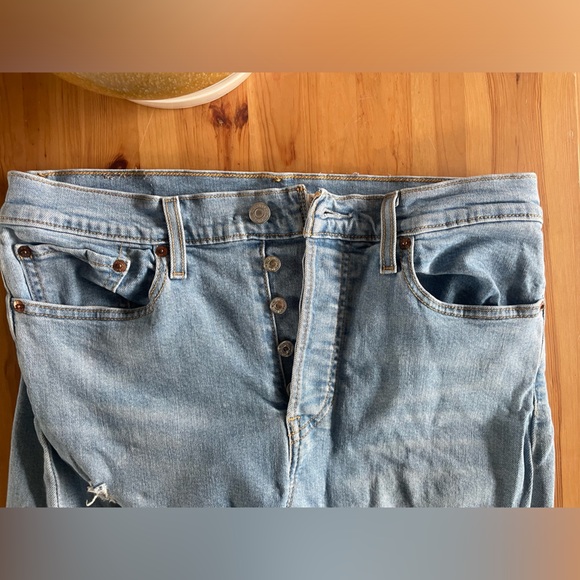 Levi’s Wedgie Straight - Picture 4 of 5